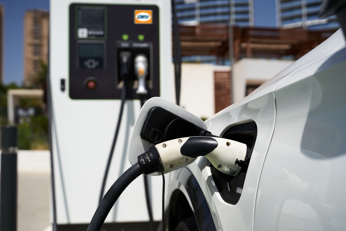 E-mobility: DKV Mobility supera il milione di punti di ricarica per veicoli elettrici