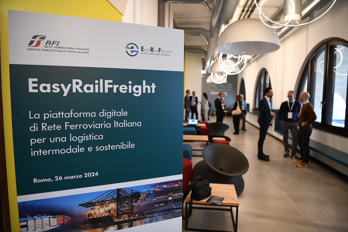 Rete Ferroviaria Italiana lancia la piattaforma digitale EasyRailFreight