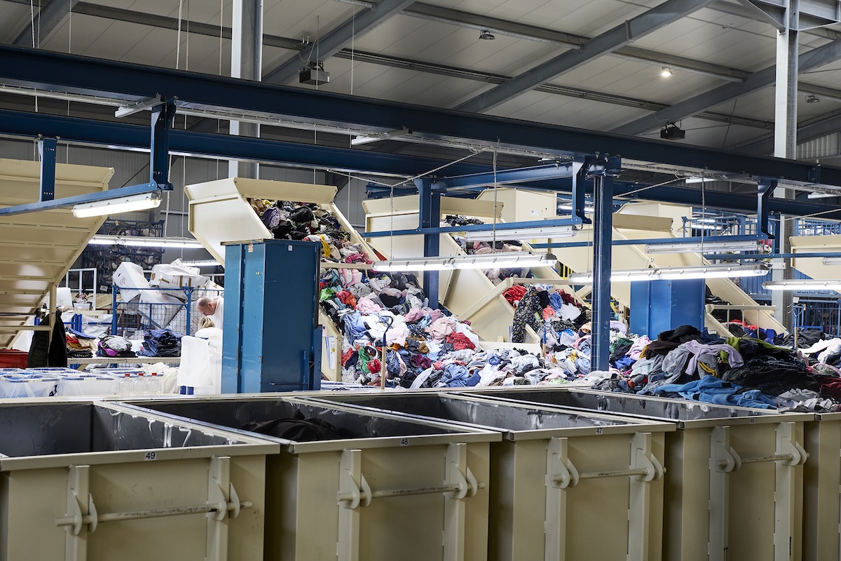 Looper Textile: la moda circolare su scala industriale prende vita con H&M, REMONDIS e Rhenus