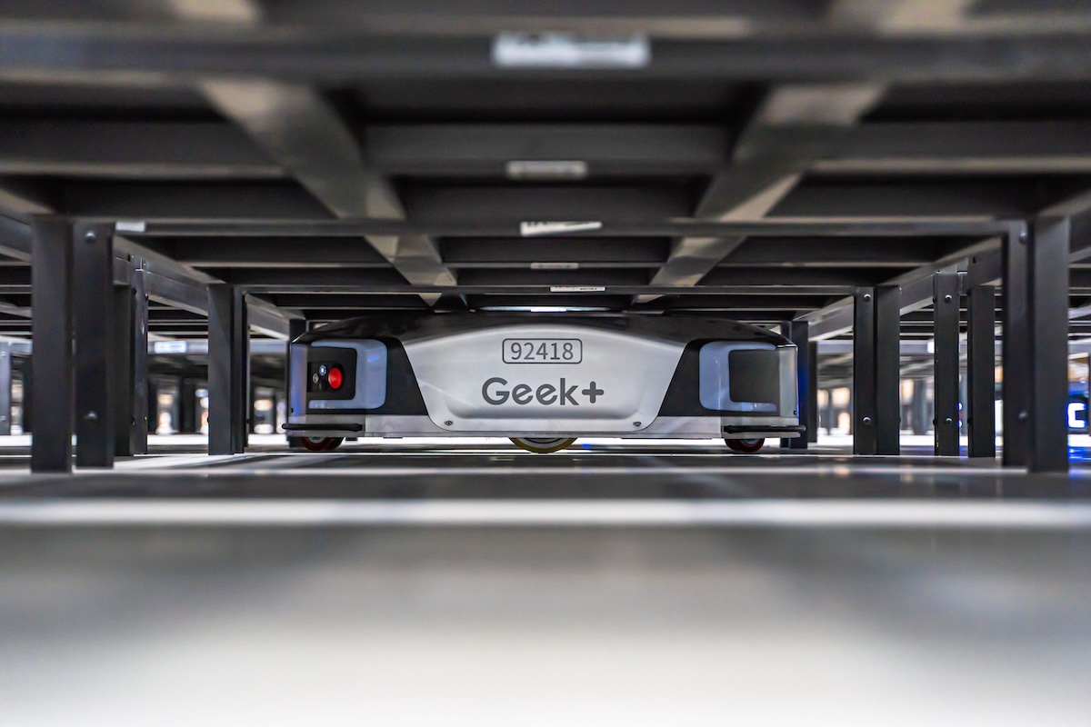 Yusen Logistics: 165 robot Geek+ per il primo progetto europeo di order fulfilment automatizzato